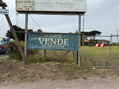 Terreno Agricolo in vendita a Roma via Pietrelcina