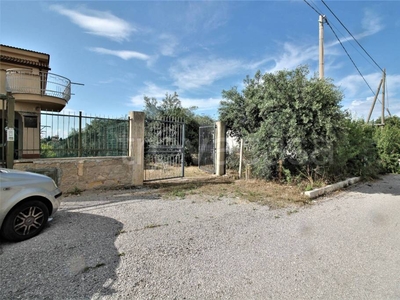 Terreno Agricolo in vendita a Santa Flavia via Giovanni Guareschi, 45