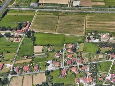 Terreno edificabile in Vendita a Carrara Via Fivizzano