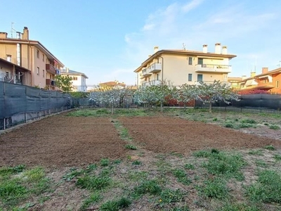 Terreno Edificabile in vendita ad Altavilla Vicentina via Vicenza, 2