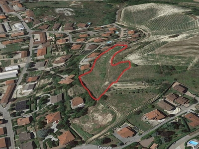 Terreno Residenziale in vendita a Canale via Mompissano