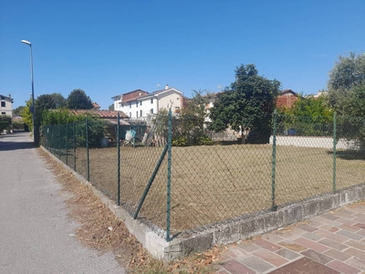 Terreno Residenziale in vendita a Capannori via del Popolo, 3
