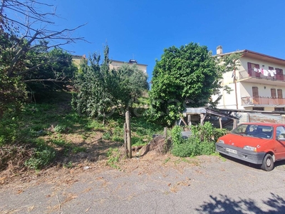 Terreno Residenziale in vendita a Castelnuovo di Farfa via San Donato