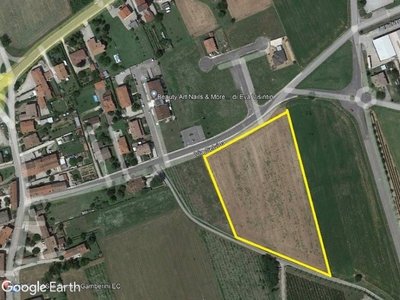 Terreno Residenziale in vendita a Chiopris-Viscone via Selvina