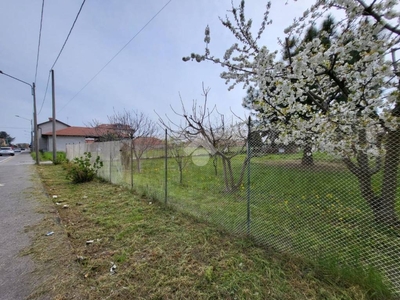 Terreno Residenziale in vendita a Ciriè via lanzo