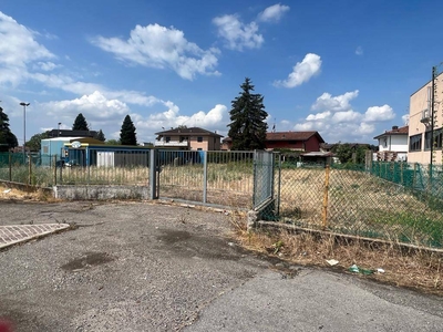 Terreno Residenziale in vendita a Limido Comasco via della Pineta