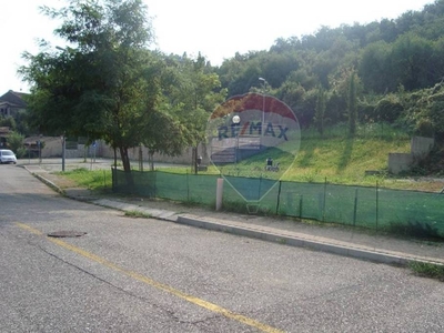 Terreno Residenziale in vendita a Mezzane di Sotto via Conte Liorsi, 4