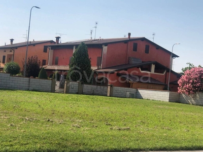 Terreno Residenziale in vendita a Rivarolo del Re ed Uniti via Palmiro Vezzoni