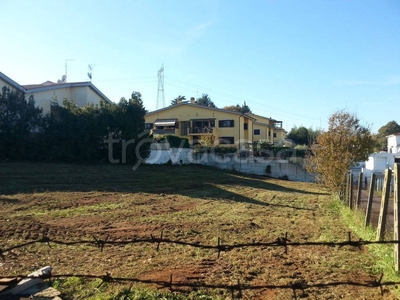 Terreno Residenziale in vendita a Roma via Bisaccia, 133