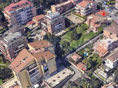Terreno Residenziale in vendita a Roma via dei Due Ponti, 239