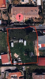 Terreno Residenziale in vendita a Roma via Montaguto, 78