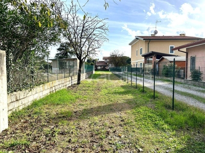 Terreno Residenziale in vendita a Romans d'Isonzo via 1 Maggio