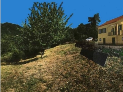 Terreno Residenziale in vendita a Serra Riccò via Borasina
