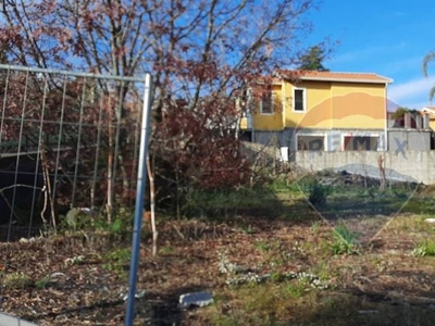 Terreno Residenziale in vendita a Zafferana Etnea via Bosco