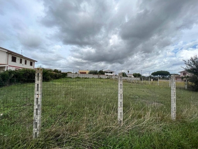 Terreno Residenziale in vendita ad Aprilia via Grande