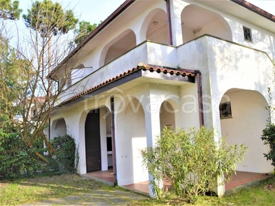 Villa Bifamiliare in affitto a Comacchio via dei Frassini