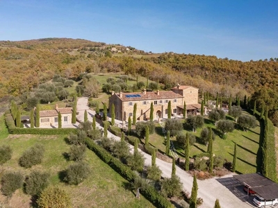 Prestigiosa villa di 611 mq in vendita Cortona, Italia