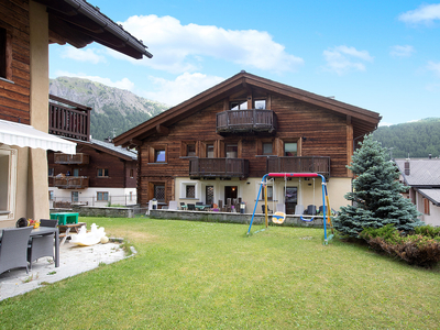 Appartamento 'Baita dei ski app 5' con vista sulle montagne e Wi-Fi