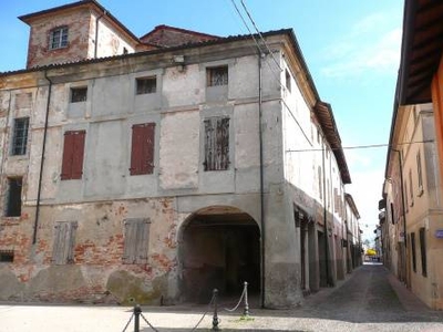 Casa singola in vendita a Sabbioneta Mantova