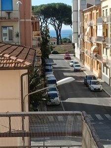 Appartamento in affitto a Follonica Grosseto Zona Nuova