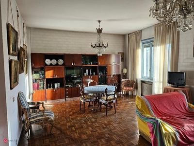 Appartamento in Vendita in Corso Duca degli Abruzzi 32 a Torino