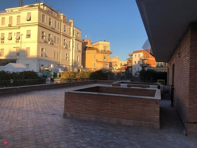 Appartamento in Vendita in Piazza DEL CARNARO 20 a Roma
