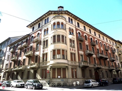 Appartamento in Vendita in Via Amerigo Vespucci 9 a Torino