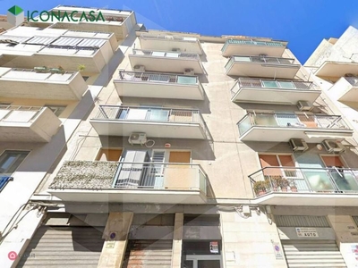 Appartamento in Vendita in Via DAVIDE LOPEZ a Bari