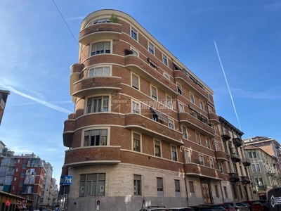 Appartamento in Vendita in Via Gaetano Filangieri 5 a Torino