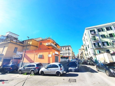 Appartamento in Vendita in Via Plinio a Napoli