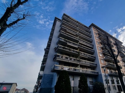 Appartamento in Vendita in Via Sestriere 33 a Torino