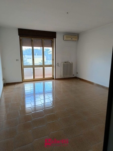 Appartamento in Via Ferramosca 123, Maglie, 5 locali, 2 bagni, 130 m²