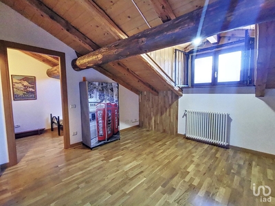 Bilocale di 54 m² a Nus