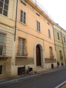 Casa indipendente in GARIBALDI, Faenza, 20 locali, giardino privato