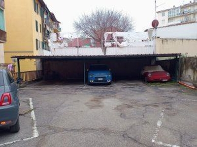 Garage/Posto auto in Vendita in Via del Ponte all'Asse a Firenze