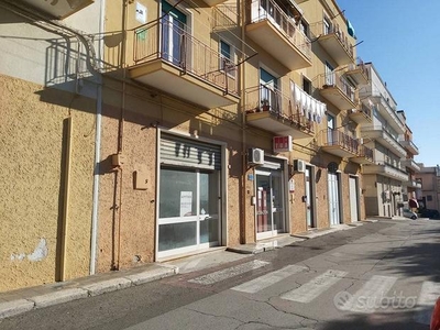 Magazzino a Noci, via Tenente Raffaele Tinelli 16