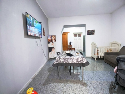 Monolocale a Brusciano, 1 bagno, 45 m², riscaldamento climatizzato