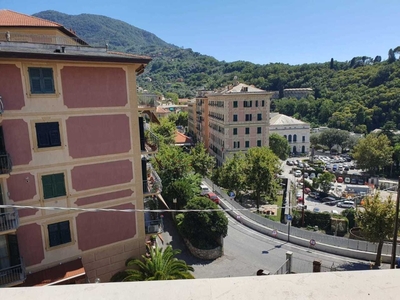 Quadrilocale in Via Bettolo 19, Camogli, 1 bagno, 60 m², 2° piano