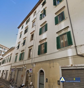 Quadrilocale in Via Ernesto Rossi, Livorno, 1 bagno, 102 m², 3° piano