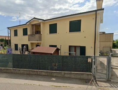 Quadrilocale in Via Marconi, Cona, 102 m², classe energetica A