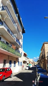 Quadrilocale in VIA NAZIONALE, Messina, 2 bagni, posto auto, 110 m²