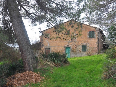 Rustico a Montecatini Val di Cecina, 8 locali, 3 bagni, 325 m²