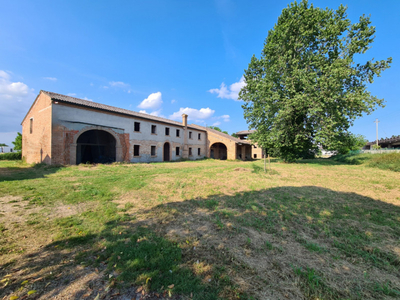 rustico / casale in vendita a Borgo Veneto