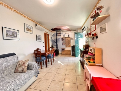 Villa a Santa Margherita Ligure, 2 locali, 1 bagno, giardino privato