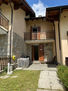 Villa a schiera a Pievepelago, 4 locali, 1 bagno, arredato, 75 m²