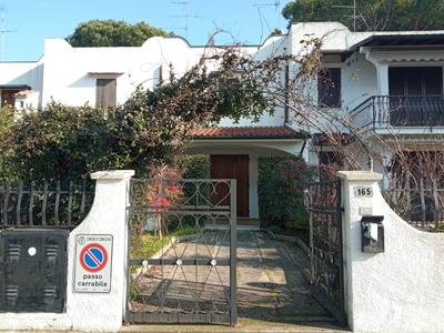 Villa a schiera in vacanza a Comacchio Ferrara Lido Di Spina
