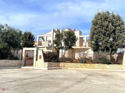 Villa in Vendita in Via Crocifisso a Palo del Colle