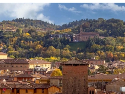 Villa in Vendita in Via putti a Bologna