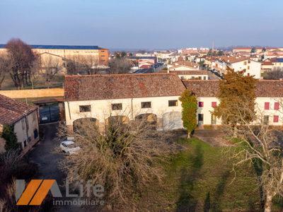 villaschiera in vendita a Montagnana