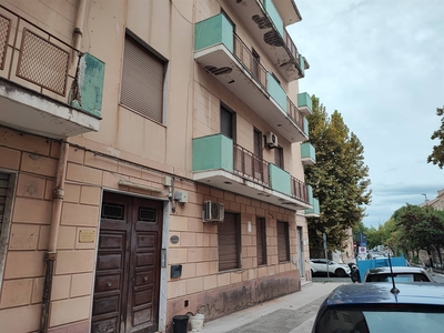 Appartamento in zona c. Storico: Duomo, Via Garibaldi, C.so Cavour a Messina